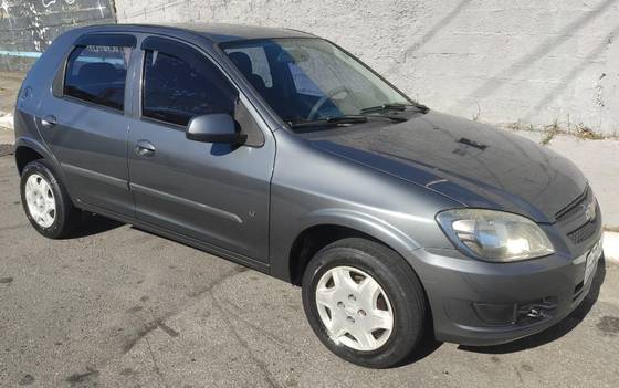 CHEVROLET CELTA 1.0 MPFI LT 8V FLEX 4P MANUAL CHEVROLET CELTA 1.0 MPFI LT 8V FLEX 4P MANUAL